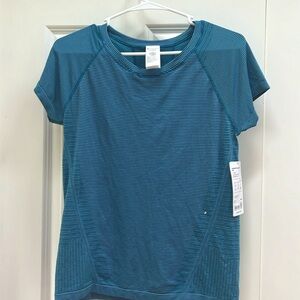 Athleta Momentum Seamless Tee